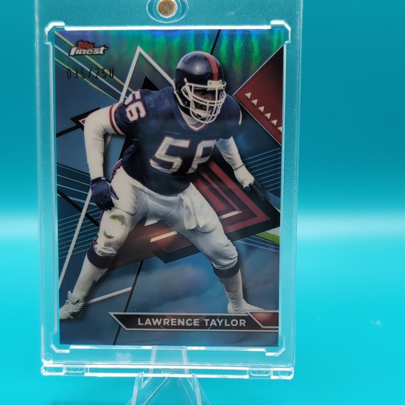 Topps Finest 2024 Lawrence Taylor #219 New York Giants Serial Numbered 35/250