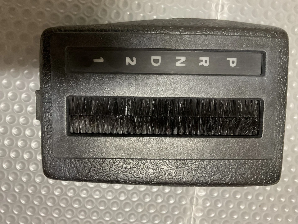 Cubierta de palanca de cambios automática Volvo 240 1975-1990 Foto 2 de 4