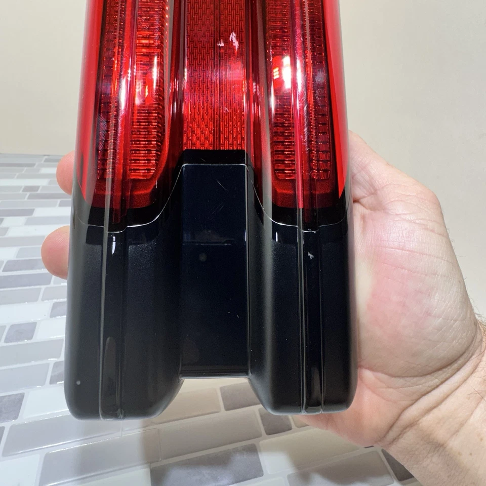 Оригинальный задний стоп-сигнал для Porsche 992 911 — сменный третий стоп-сигнал - Изображение 3 из 4