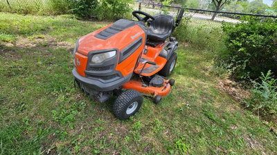 #ad HUSQVARNA YTH24V48 Riding Lawn Mower runs good $999.00