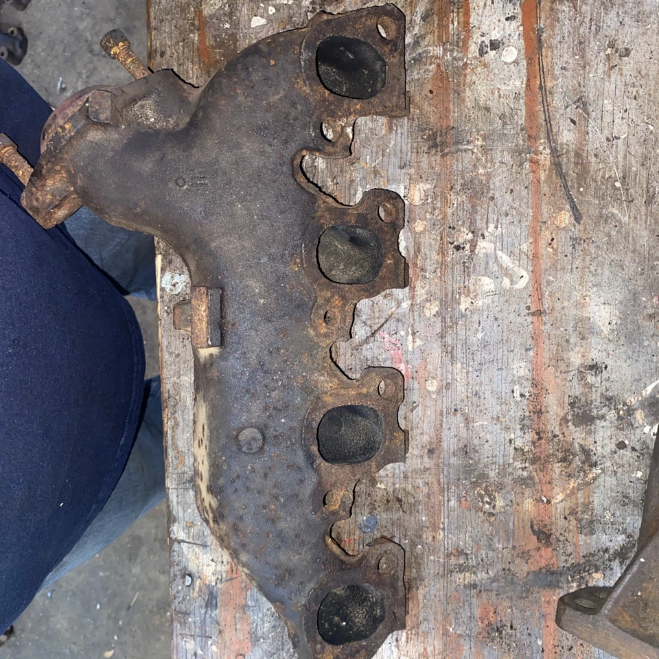 1975 1976 年 1977 年 TORINO LTD 351 M 400 LH EXHAUST MANIFOLD D5AE-9431-AB — 第 3/4 张图片