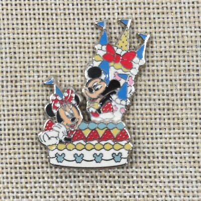 Tokyo Disney Resort Pin TDL 20th Anniversary Mickey Minnie 2003