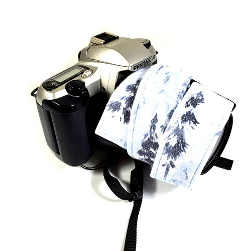 Pine Tree Camera Strap -Snowy Tree Camera Strap-Double Padded Comfortable Camera - Picture 4 of 8