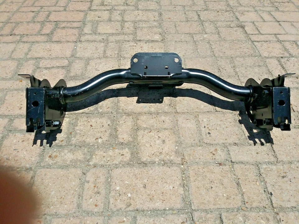 Dodge Ram 3500 2019 2020 remolque enganche trasero Mopar 68349554CA fabricante original Foto 4 de 4