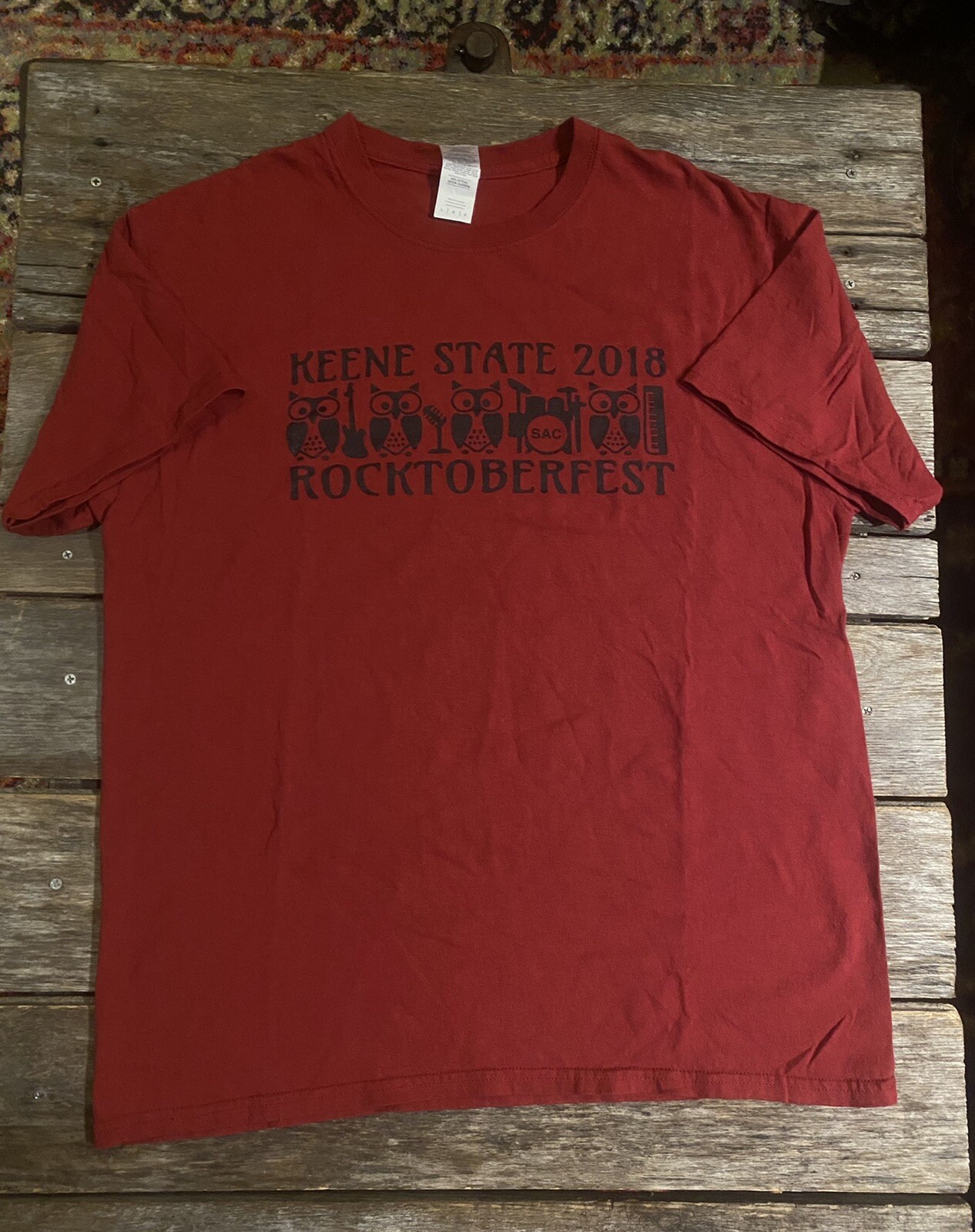 T shirt uomo grande 2018 Keene State Rocktoberfest State College New Hampshire L