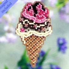 Triple Scoop Bead Ornament Kit Mill Hill 2011 Spring Bouquet