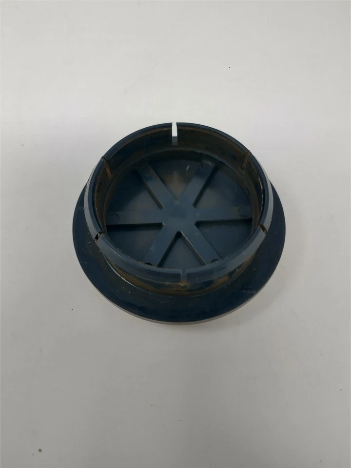 Оригинальный винтажный центральный колпак Ferrari 108947 от оригинального производителя для Testarossa Mondial - Изображение 4 из 4