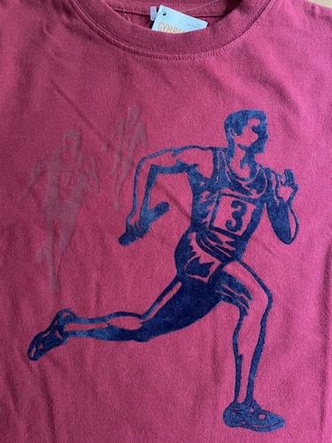 New Gymboree Everyday Favorites Burgundy Red Relay Runner Tee size 5 Years NWT - Picture 4 of 5