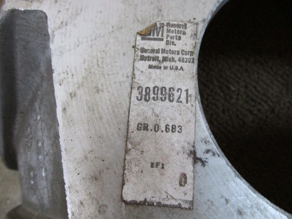 NOS 1966-81 Chevrolet Corvette Camaro Chevelle 4 Sp Bell Housing