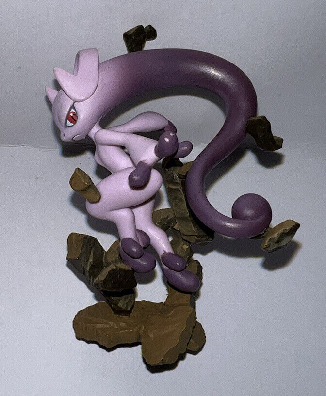 Pokemon TCG Mega Mewtwo Y Figure Collection Box 