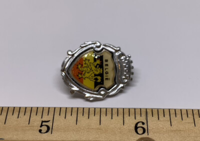 T16 Pins Armoirie de CLICHY LA GARENNE Coat of arms