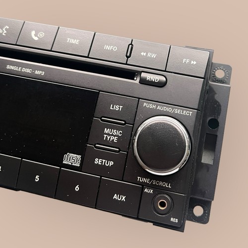 Chrysler Sebring (JS) 2009 Radio CD GPS player head unit A2C53258759 DVR38142 - Picture 5 of 14
