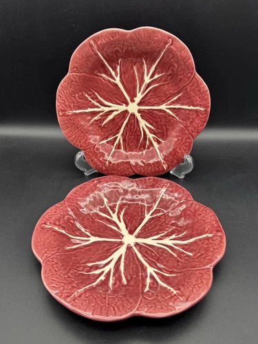 BORDALLO PINHEIRO Cabbage Plates 9.25” Dark Pink Red Portugal HTF Set of 2