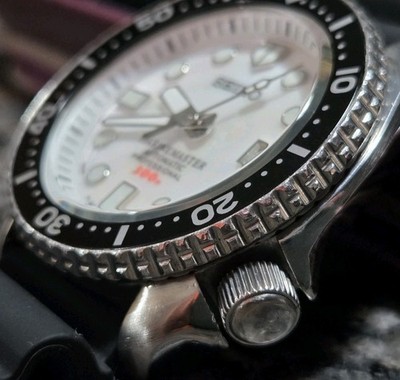 MINT SEIKO DIVERS 7002-700J WHITE MARINEMASTER DIAL AUTOMATIC MEN'S WATCH 070483