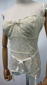 AGENT PROVOCATEUR RARE SEXY VINTAGE CREAM LOVE BASQUE CORSET SIZE 95E