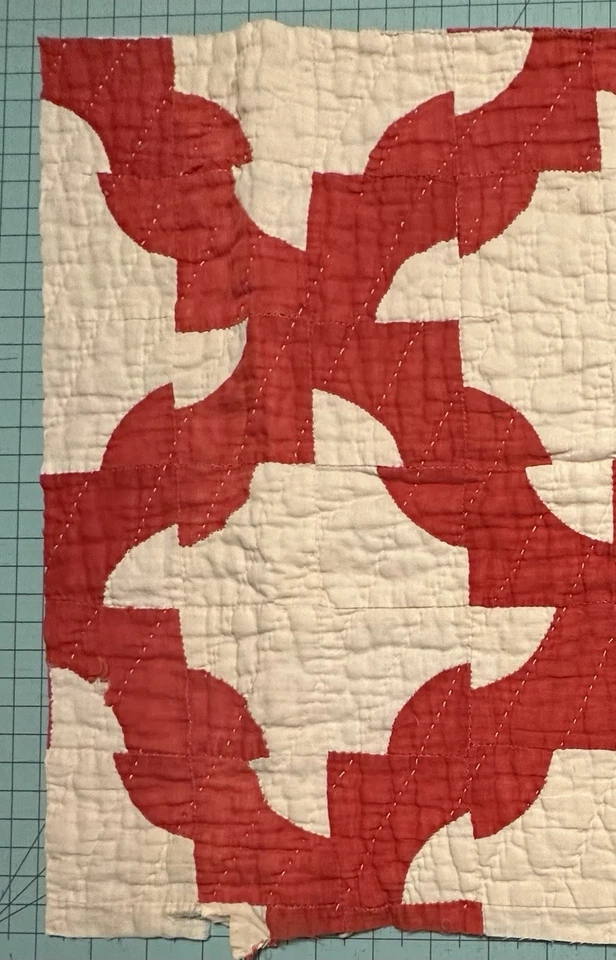 Vintage Cutter Quilt Piece Drunkards Path 16” x 20” Red And Beige #3 - Image 3 of 4