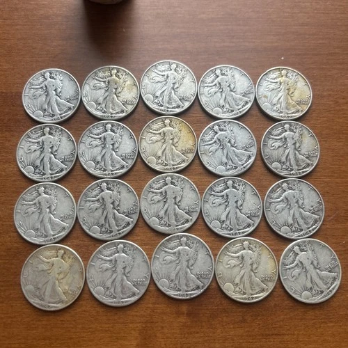 1942 90% Silver Walking Liberty Half Dollars - Roll of 20