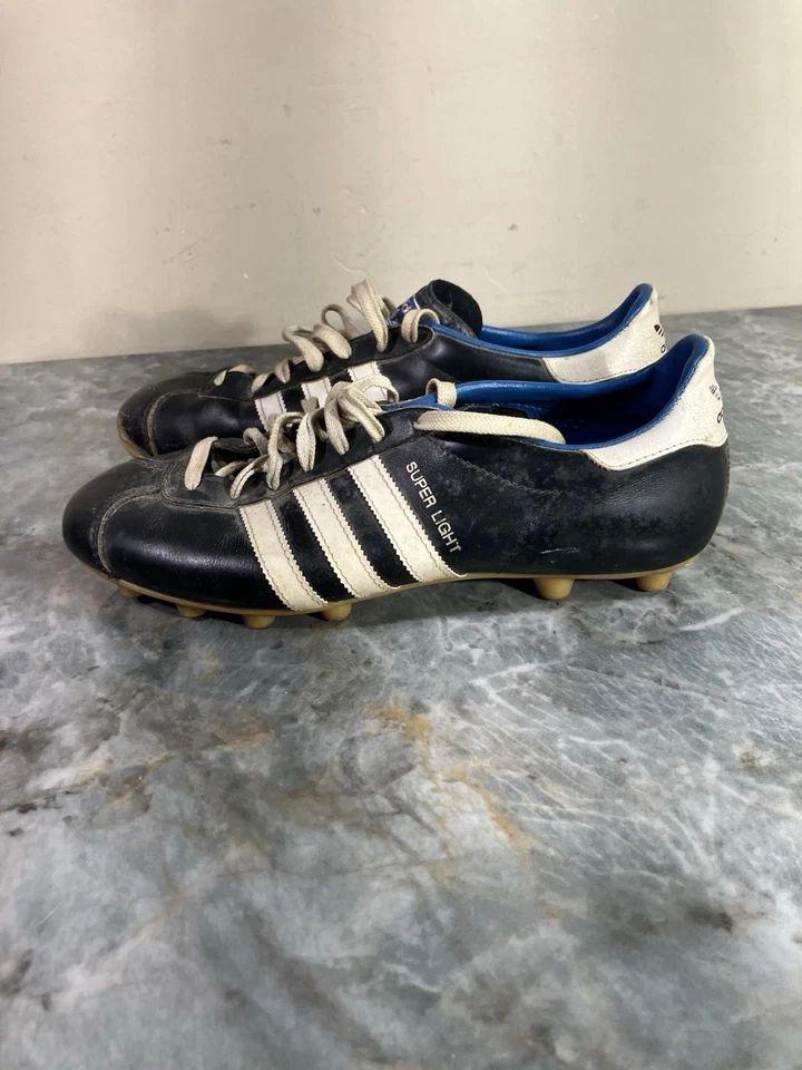 Botines de fútbol Adidas súper ligeros vintage años 70 para hombre talla 8,5 Foto 4 de 4