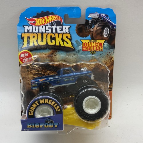 Big Foot Hotwheels Monster Trucks Giant Wheels BIGFOOT 1: 64 Scale Rare 2019 - Picture 2 of 9