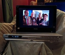 JVC XV-N44 DVD/Super VCD/VCD/CD Player with R...