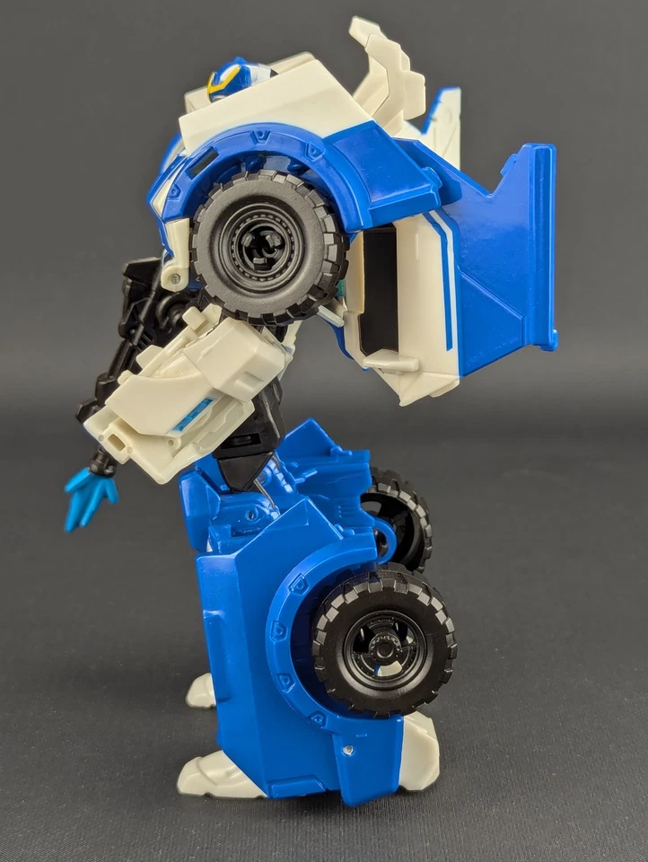 Transformers Adventure Strongarm complete Takara TAV-03 RID 2015 Deluxe Class - Image 2 of 4