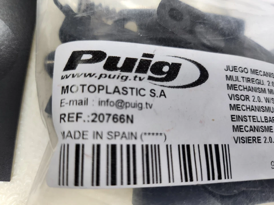 Deflector de viento Puig Clear Adj 100 x 277 mm - 6320 W Yamaha FZ6 S2 Fazer 2007-2010 Foto 4 de 4