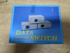 StarTech.com  (DS252) 2-Ports External Switch [FC-76-TAB]