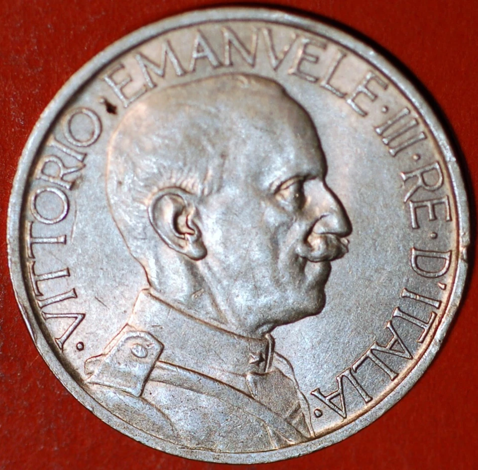 1923 Italy 2 Lire Vittorio Emanuele III KM# 63 - Image 2 of 2