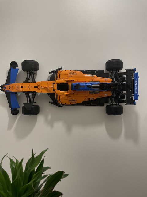 Horizontal Wall mount LEGO Technic McLaren F1 Formula 1 Race Car 42141 Display Horizontal Wall mount LEGO Technic McLaren F1 Formula 1 Race Car 42141 Display