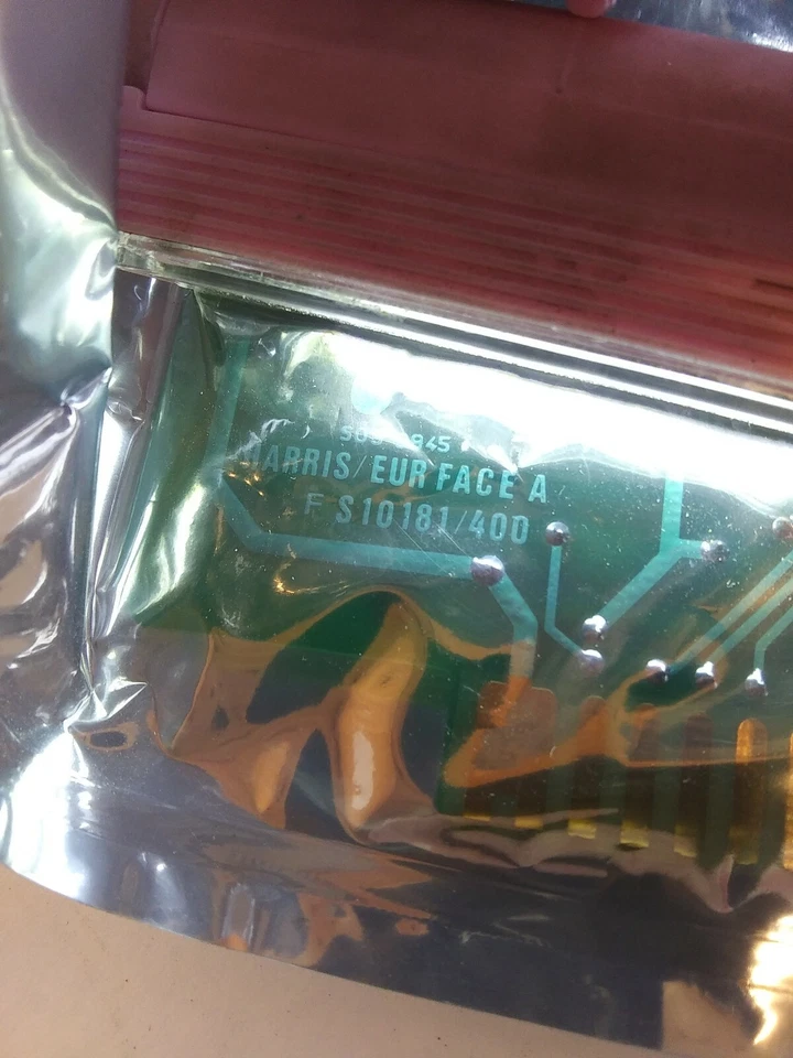 Harris S10181 400 Circuit Board - Image 2 of 4