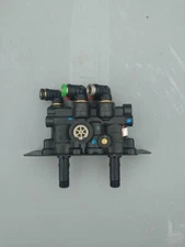 Bendix Mv3 Trailer Air Supply/Parking Brake Valve P/N  5018303 Missing Tabs