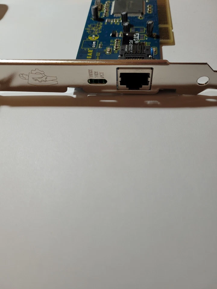 NETGEAR FA311 Rev-D2 10/100 mbps PCI RJ45 NIC Ethernet Network Card w Boot ROM - Image 3 of 3