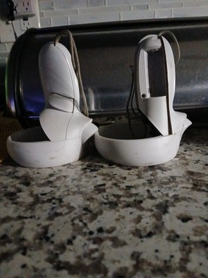 META QUEST 2 CONTROLLERS (Used Good Tracking Messed Up Straps Included)