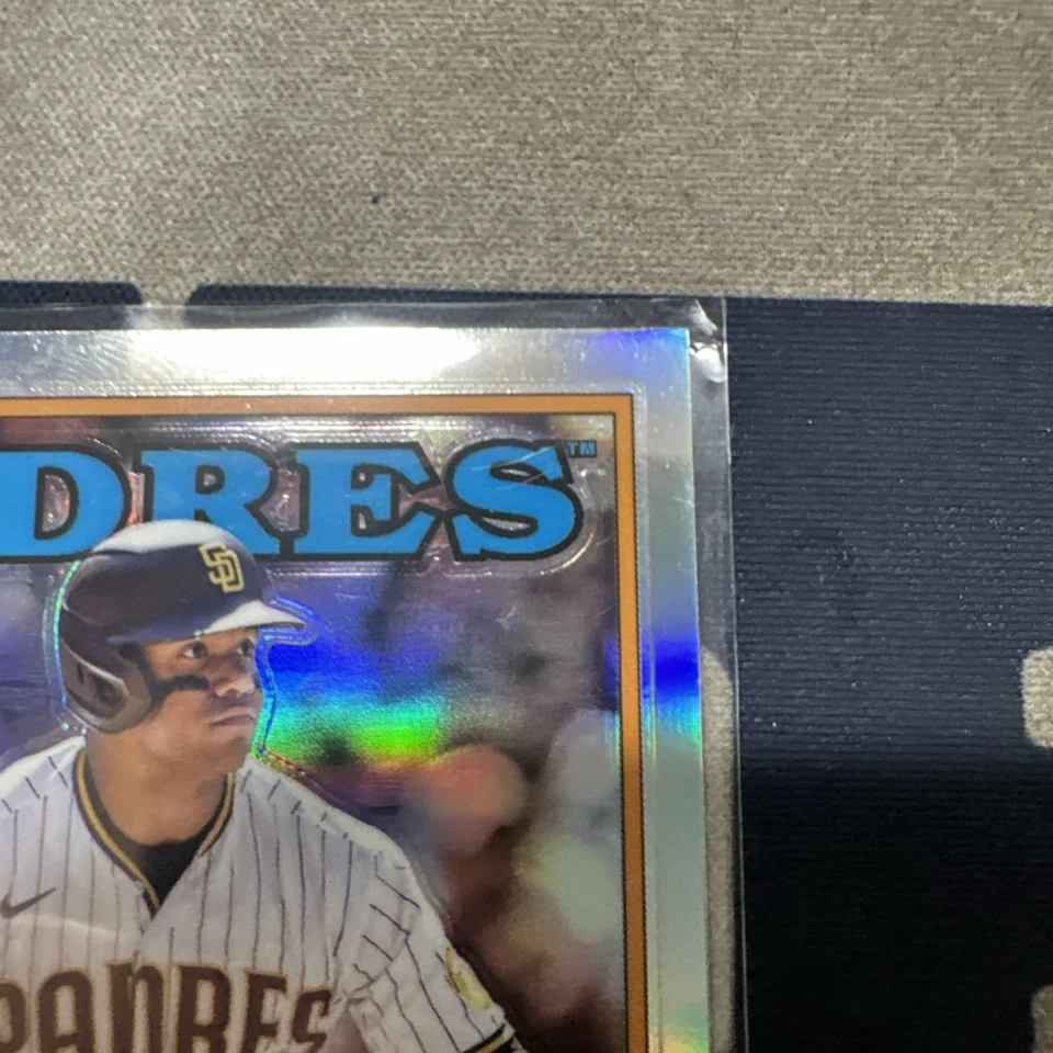 2023 Topps Chrome Update Baseball Juan Soto 35th Anniversary Padres Card #88CU-3 - Image 4 of 4