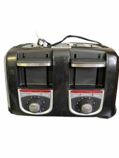 BLACK DECKER 4-Slice Toaster, Black and Silver with Wide Slots, Used