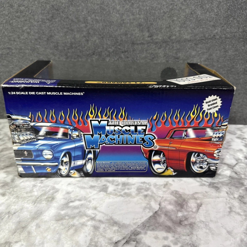 Camaro Z28 Diecast Muscle Machines escala 1/24 '71 negro con rayas blancas nuevo en caja Foto 4 de 4