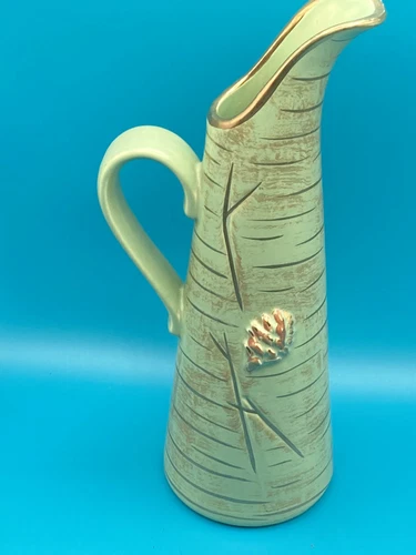 VINTAGE HULL POTTERY EWER - VASE / CAPRI / SAGE GREEN & GOLD / PINECONE