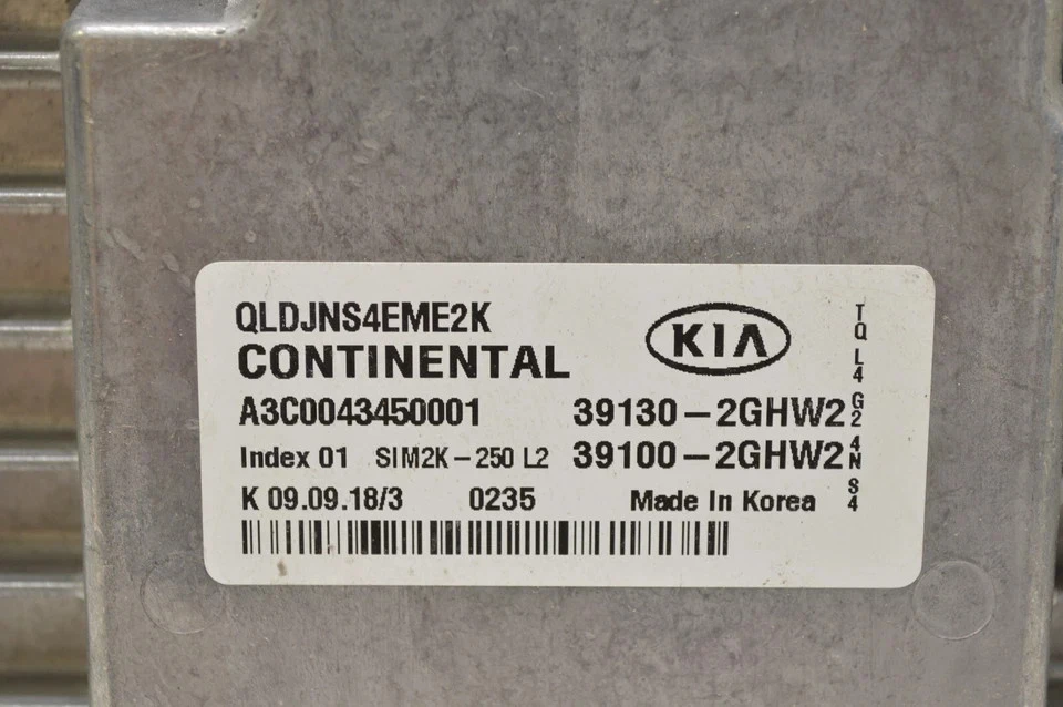 2019 Kia Sportage 2.4L 39130-2GHW2 Engine Control Module Unit Ecm I57 034 - Image 3 of 4