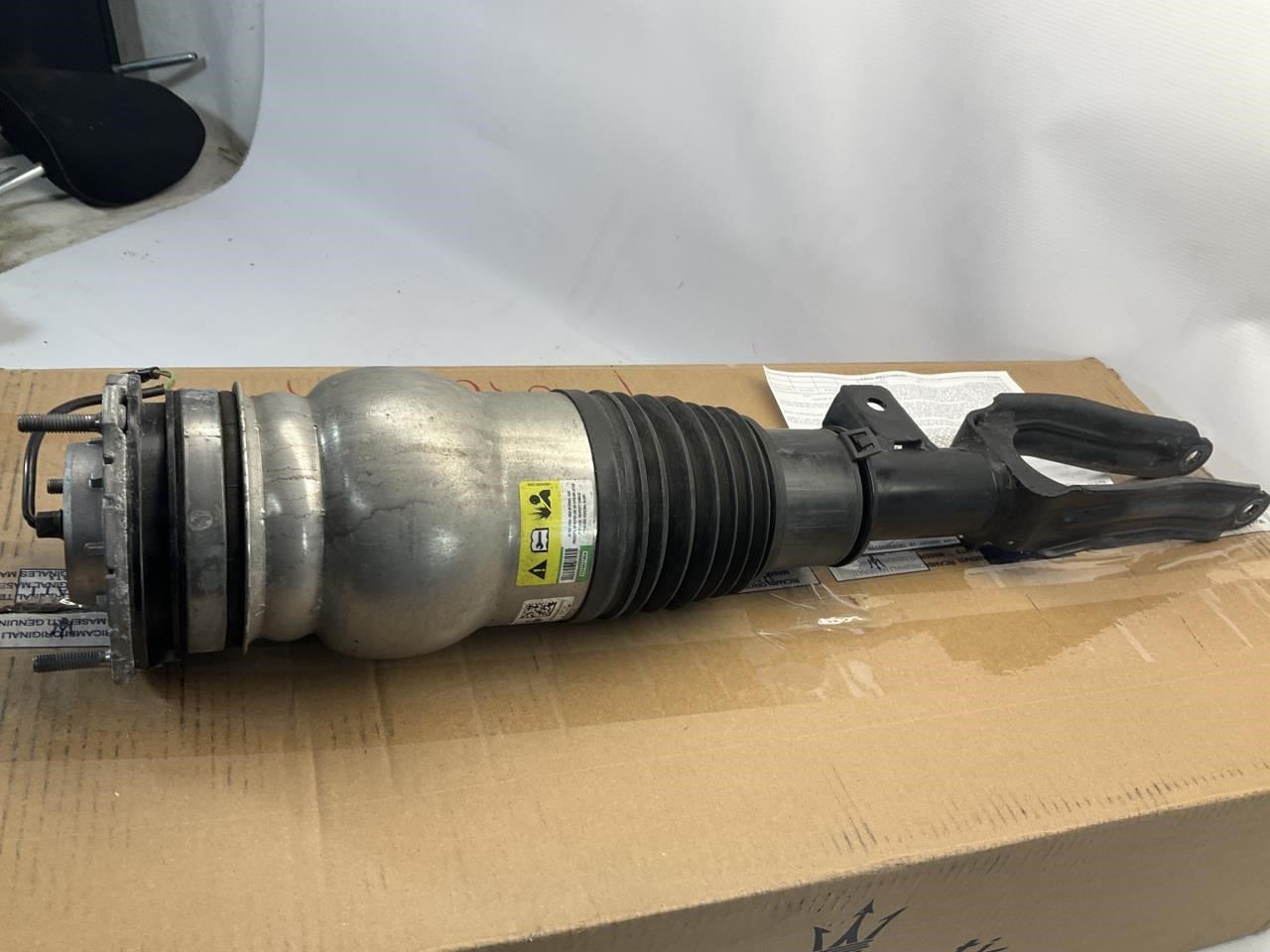 23-24 Maserati Grecale Front Left Driver Strut Shock Absorber Q