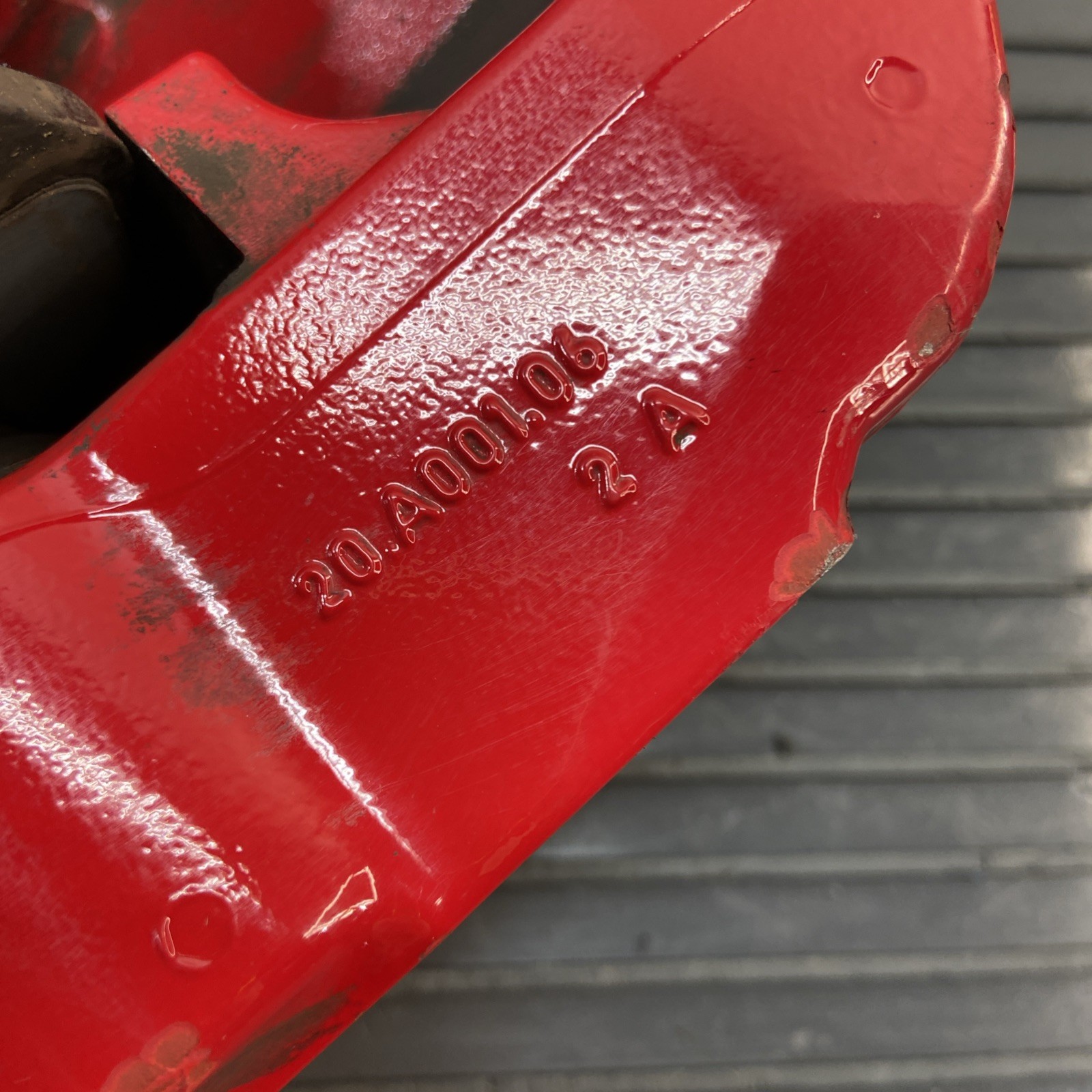 2013-2024 Maserati Ghibli M157 3.0L RWD Front Right Brake Caliper Red OEM *NOTE*
