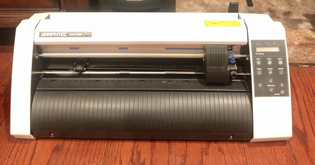 Graphtec Ce5000 40 Crp Craft Robo Pro S Vinyl Cutter For Sale Online Ebay