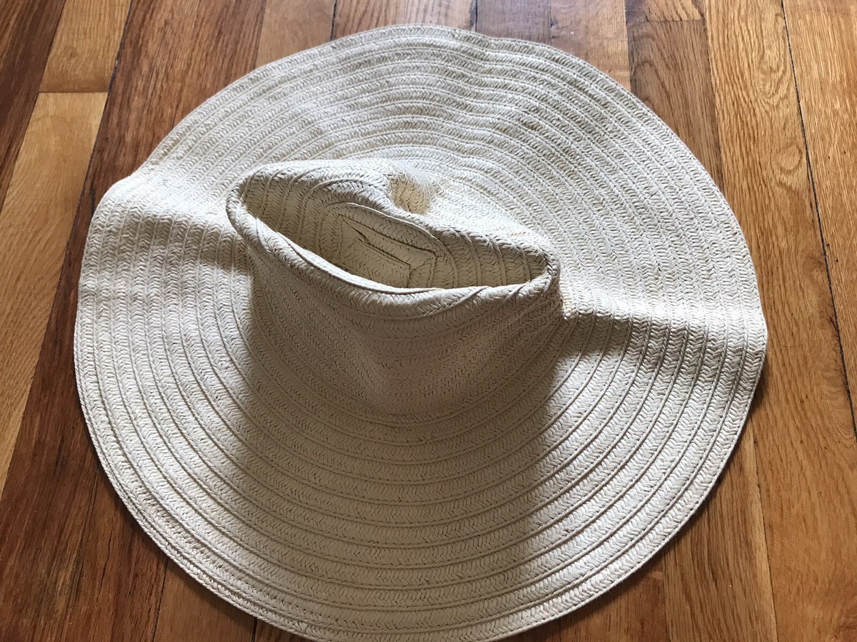 Silence + Noise Striped Oversized Floppy Hat Silence Noise Women Straw Beach Hat Striped Floppy Beige  main image 3