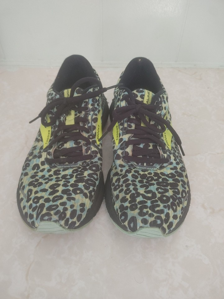 BROOKS Adrenaline GTS 21 Green Cheetah Print Running Fitness Shoes