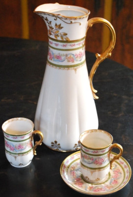 HAVILAND LIMOGES Antique Set CHARLES FIELD Chocolate Pot/ 2 Cups 1 Saucer FRANCE