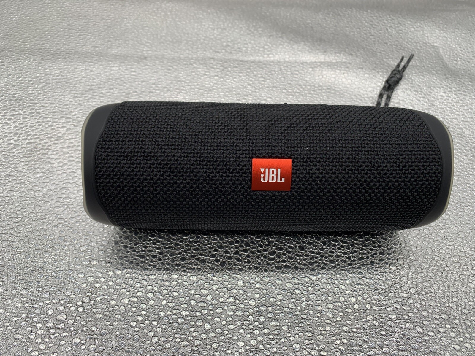 JBL Flip 5 Portable Waterproof Speaker - Midnight Black Ref#41273-1-image