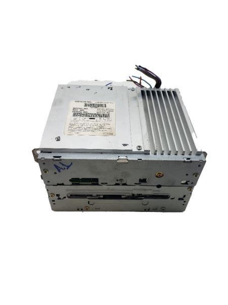 Radio Receiver AM-FM-stereo-6 Disc CD Fits 2006 ARMADA OEM*** RADIO CODE NOT PROVIDED ***Tested