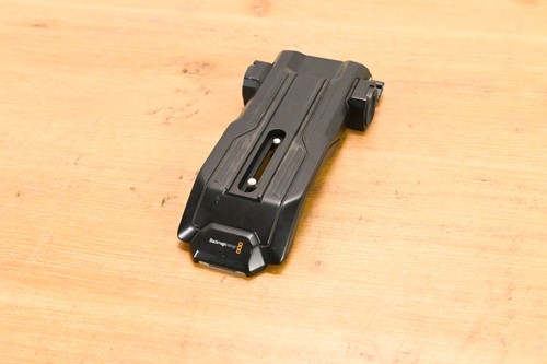 Blackmagic Design URSA Mini Shoulder Kit (PLATE ONLY) CG01YJT