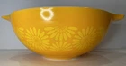 Vtg Pyrex 444 Orange Daisy Cinderella 4 Qt Nesting Mixing Bowl Cottagecore