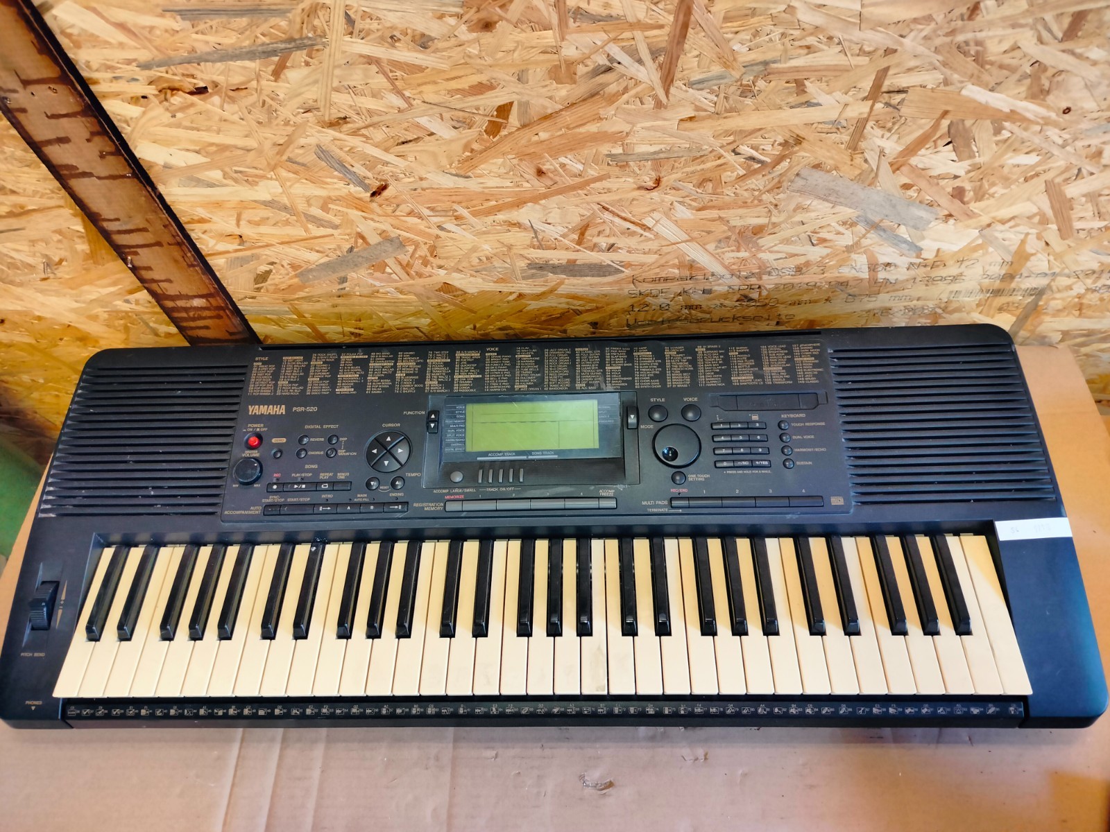 Yamaha PSR-520 Keyboard - Faulty/Untested (S6 1113)