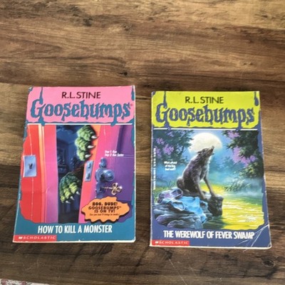 Goosebumps: How to Kill a Monster & Werewolf of Fever Swamp by R.L. Stine, Pape 